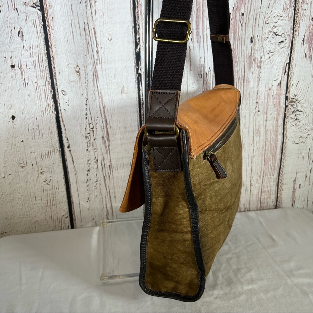 TSD Brand Birch Canvas Leather Distressed Messenger Briefcase Bag Satchel - Picture 5 of 15